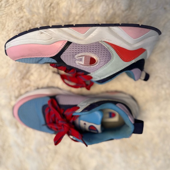 Champion Sneakers - Picture 4 of 6